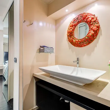 Via Condotti Private