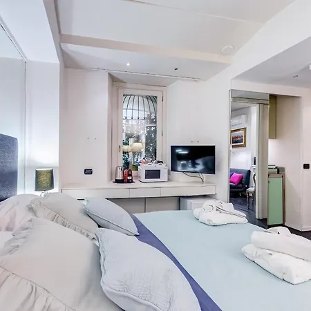 Via Condotti Private *