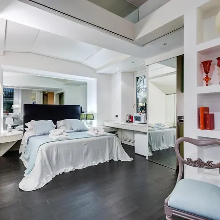 Via Condotti Private Apartment Rome